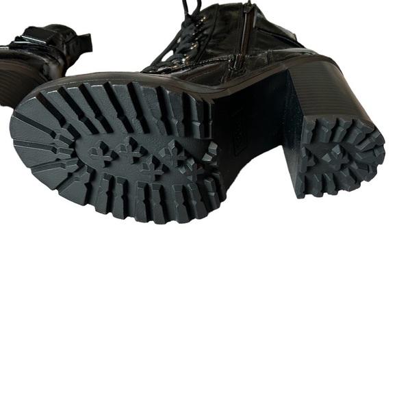 GBG Los Angeles Sammie Black Lace Up High Heeled Platform Boot Sz.8 - Picture 8 of 12